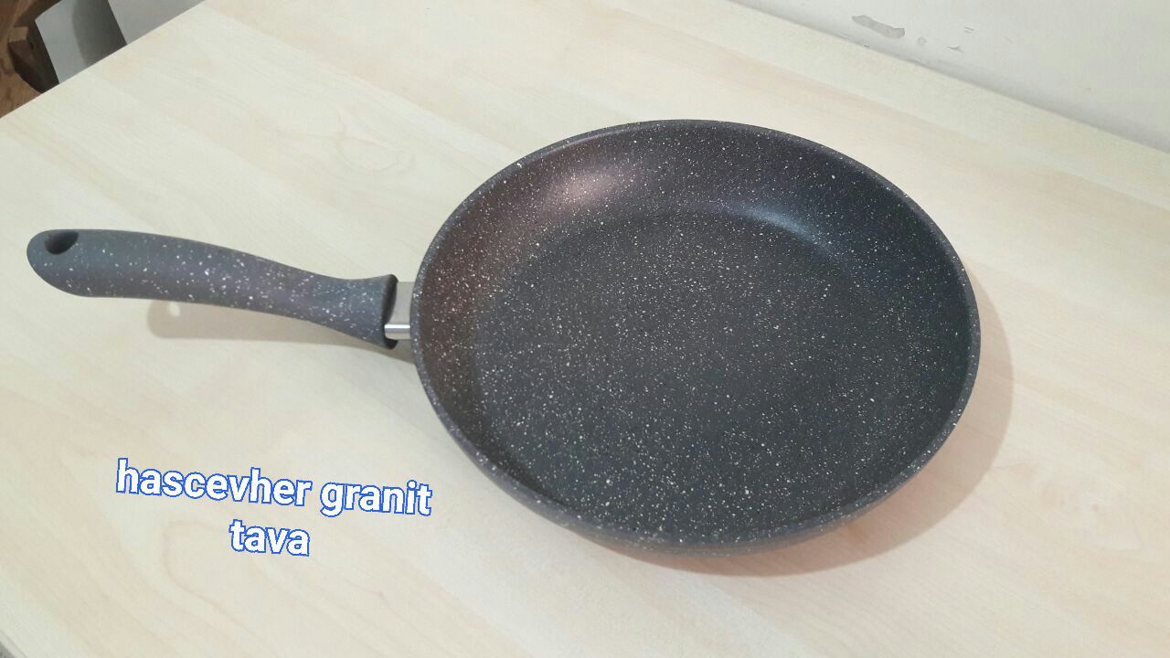 Granit Tencere Seti Alirken Neye Dikkat Etmeliyiz