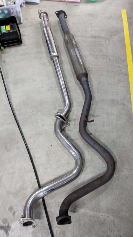 オタクローム - otachrome.com: BRZにBEFREEの中間パイプを装着