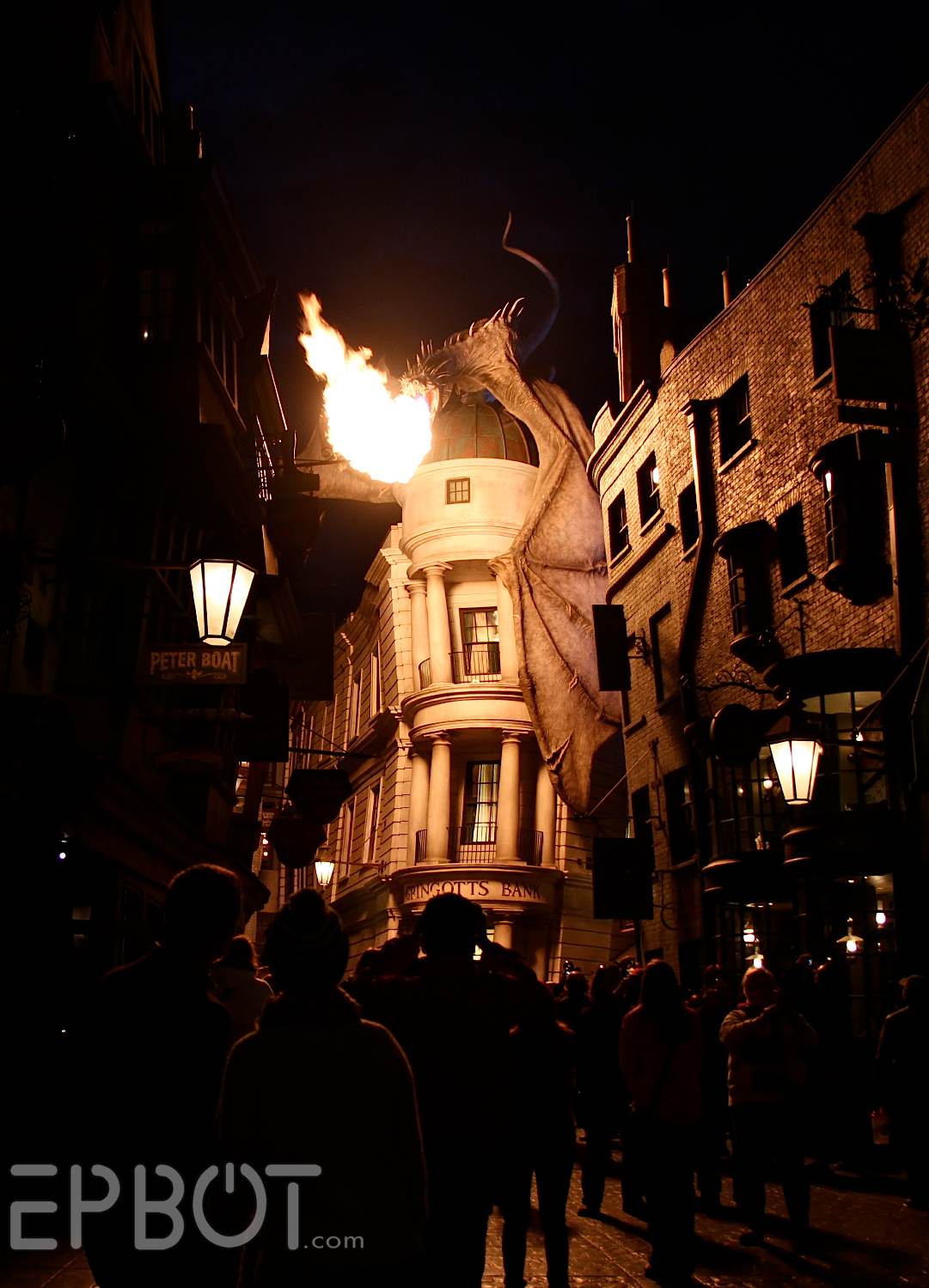 EPBOT My First Visit To Hogsmeade & Diagon Alley!