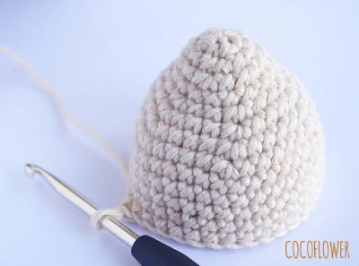 Easter Chicken tutorial  - Free DIY by CocoFlower - Crocheted Hen