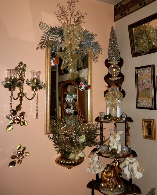 Christmas Home Tour Upstairs Hall, 2019