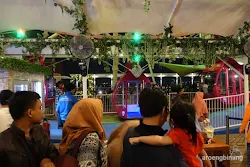 j-sky ferris wheel aeon mall cakung jakarta timur