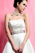 Colección Eden Bridals Cinturones de vestidos de Novias 2012 . (blt )