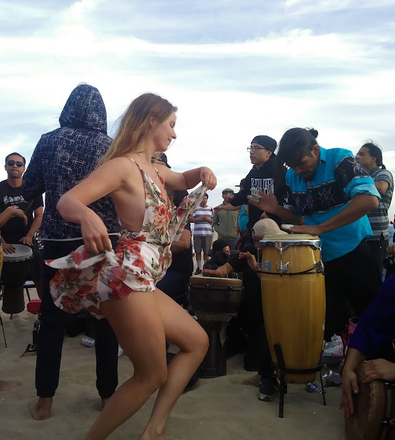 Leah Woodward at the Venice Beach Drum Circle by Omar Cherif — 6 May 2018