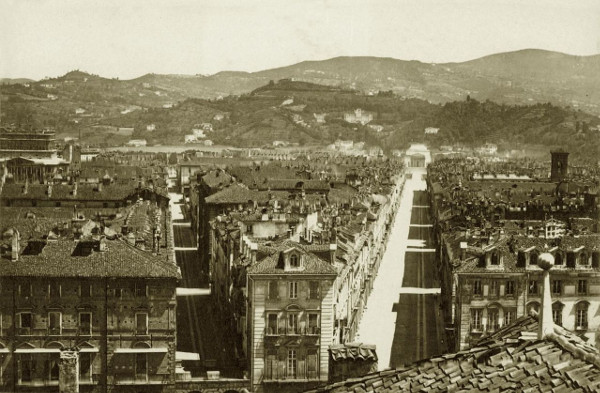 Quando la Mole Antonelliana era in costruzione