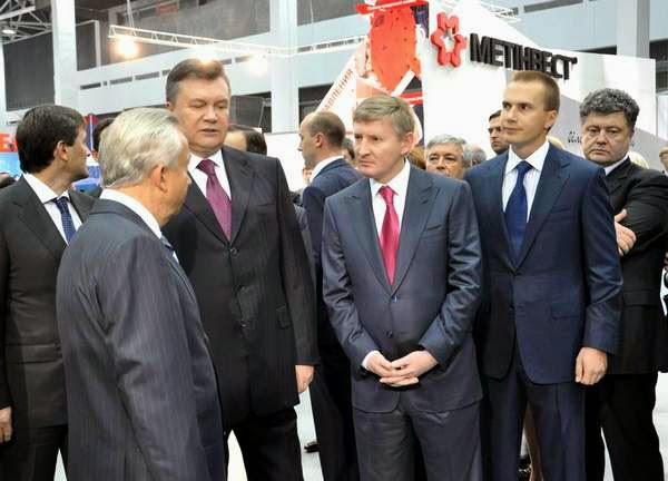 Presidente Poroshenko ha cominciato a lottare contro l'oligarca Akhmetov