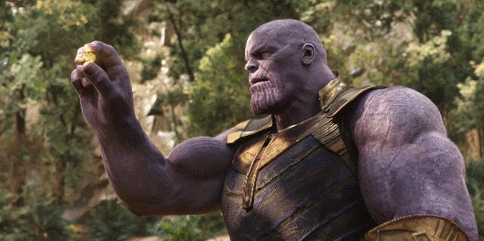 비전 살려주는 타노스.gif | 인스티즈