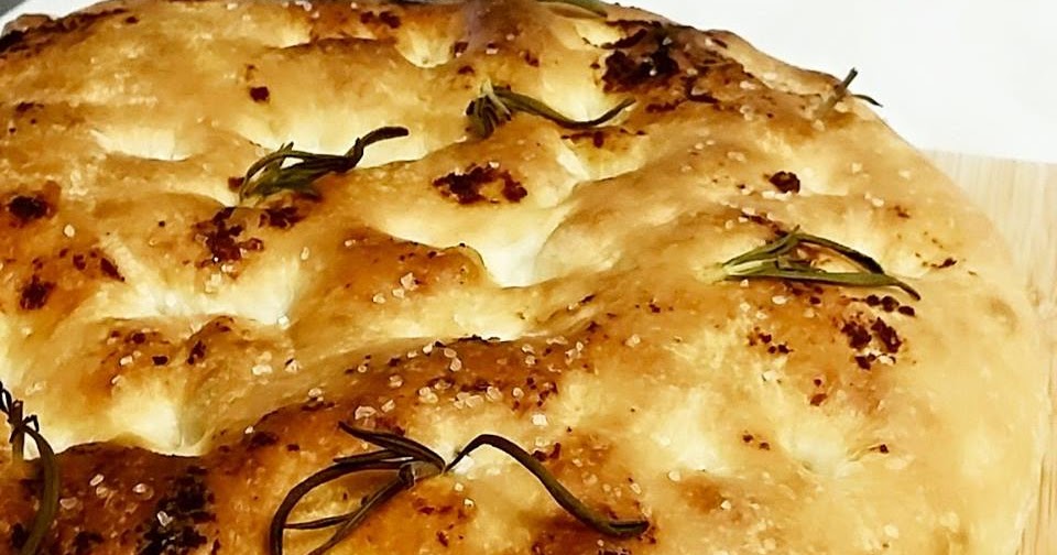 ROSEMARY & GARLIC FOCACCIA Baking's Corner