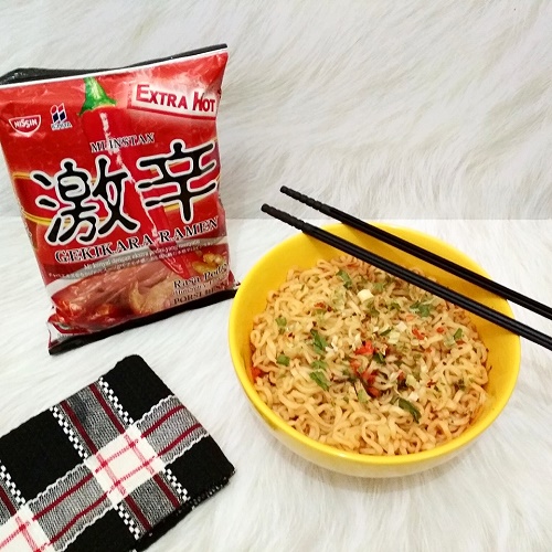 14foodtalk Review Nyobain Gekikara Ramen Nissin Rasa Pedas Food Nitalanaf Food Blogger