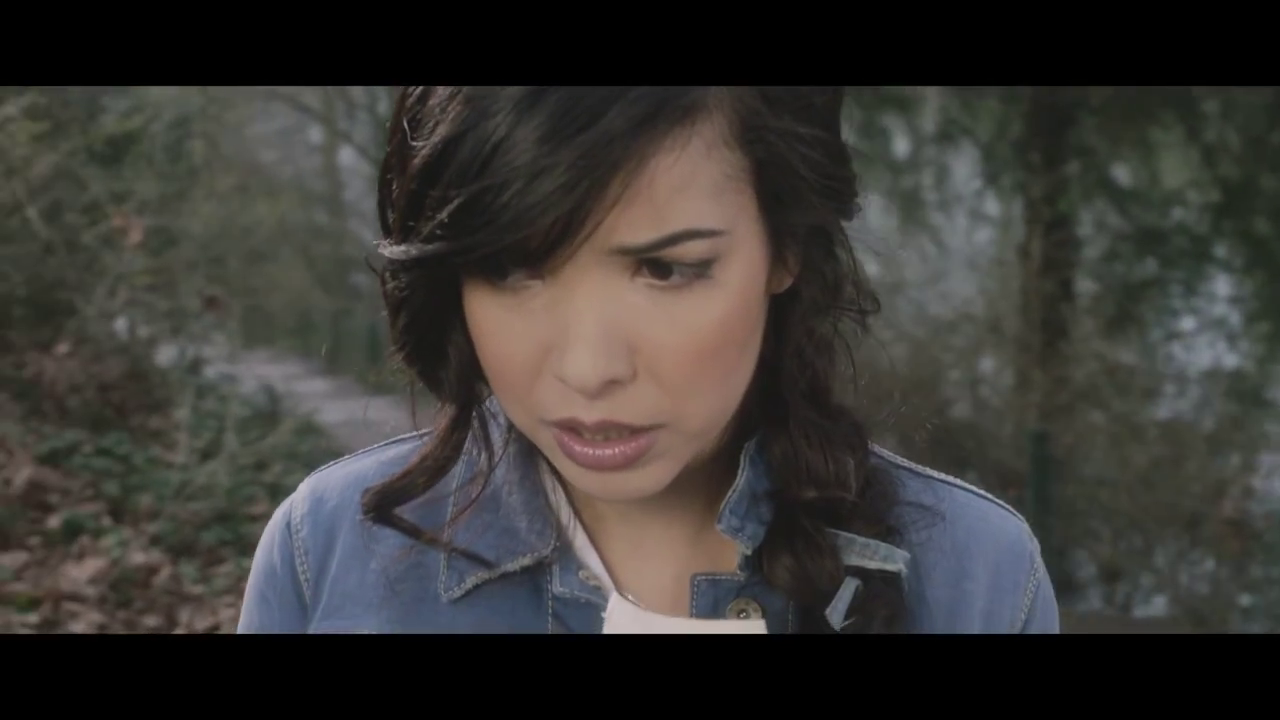 Indila - Dernière Danse Stars Caps: Indila : Dernière danse - Les caps