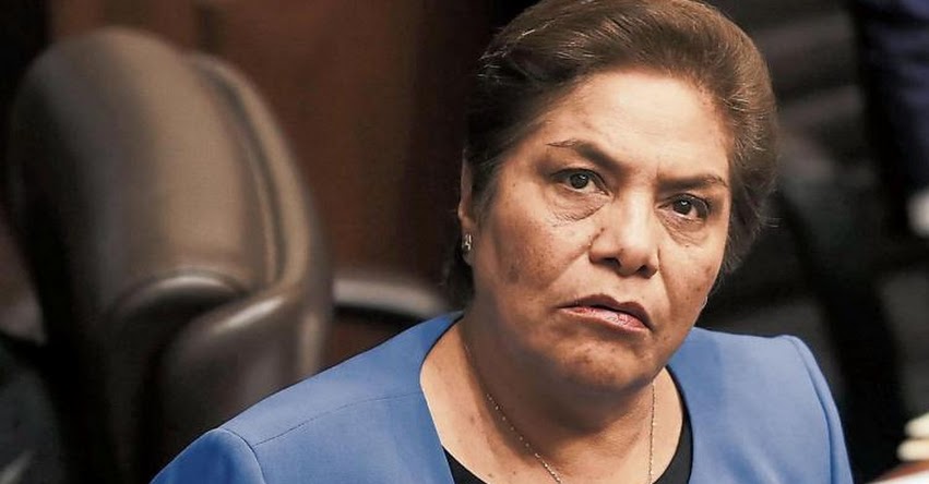 Fujimorista Luz Salgado critica Referéndum para la NO reelección de Congresistas Fujimorista Luz Salgado critica Referéndum para la NO reelección de Congresistas