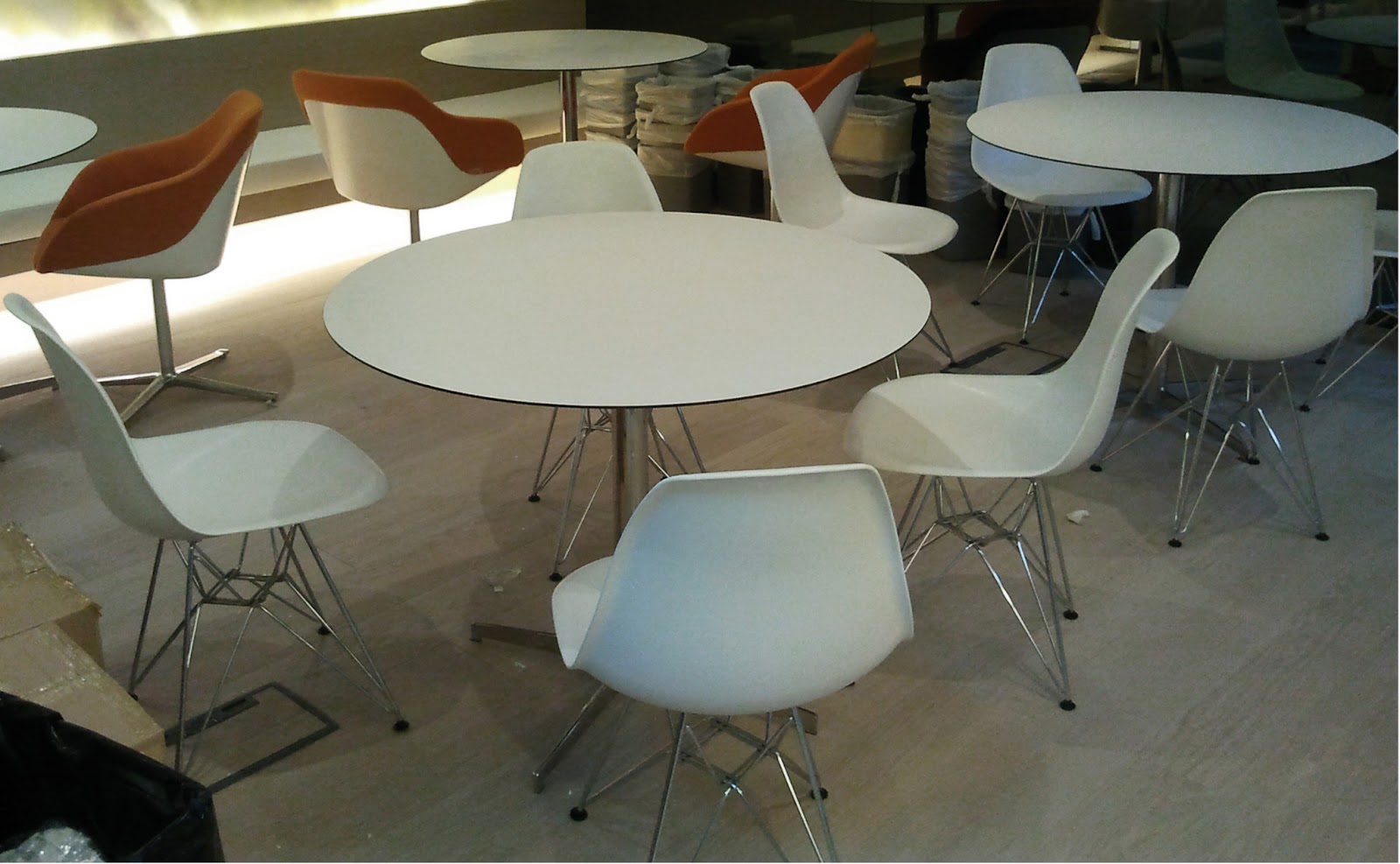 Formatia Compact FORMICA COMPACT: COMPACT FORMICA