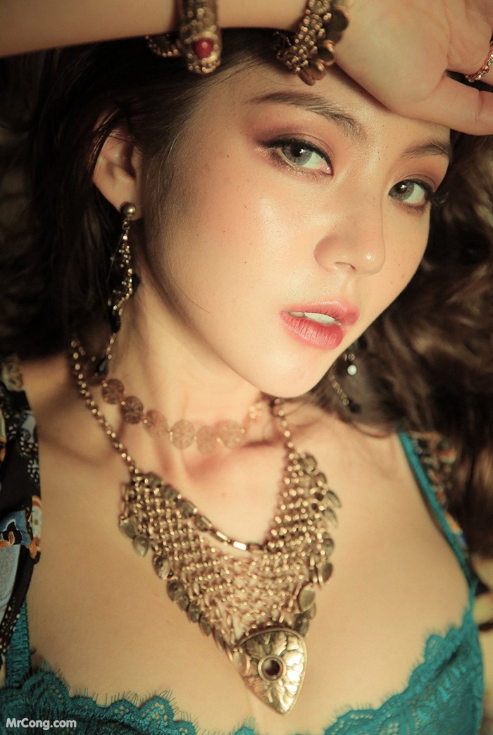 Beautiful Lee Chae Eun in October 2017 lingerie photo shoot (98 photos) photo 3-0