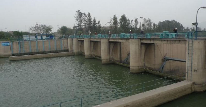 LIMA: Servicio de agua se restablecerá esta madrugada, , informó SEDAPAL - www.sedapal.com.pe LIMA: Servicio de agua se restablecerá esta madrugada, , informó SEDAPAL - www.sedapal.com.pe