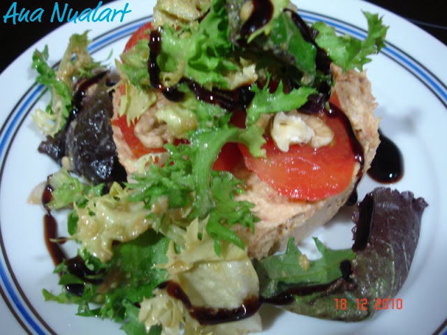  ENSALADA DE MARISCO CON BROTES DE LECHUGA 