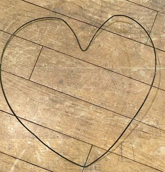 wire heart