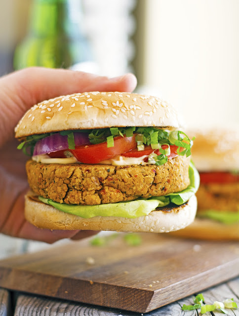 Tomato and Chickpea Burgers