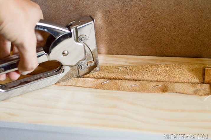 Tunear una comoda de pino de ikea