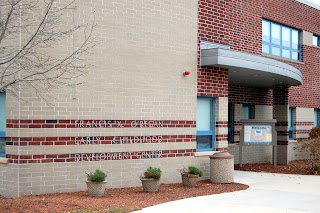 Entrance to the ECDC building on Oak St