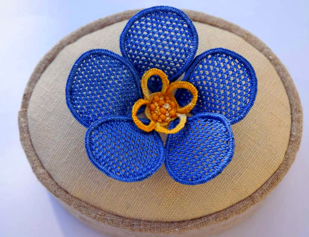 feeling stitchy Tutorial Double Brussels Needle Lace Stitch