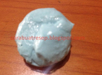 Foto Resep Slime Lem Mudah Sederhana (simple) Buatan Sendiri Ala Rumahan Spesial Asli Homemade