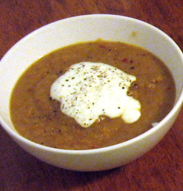 cauliflower leek soup with smoky pepper flakes