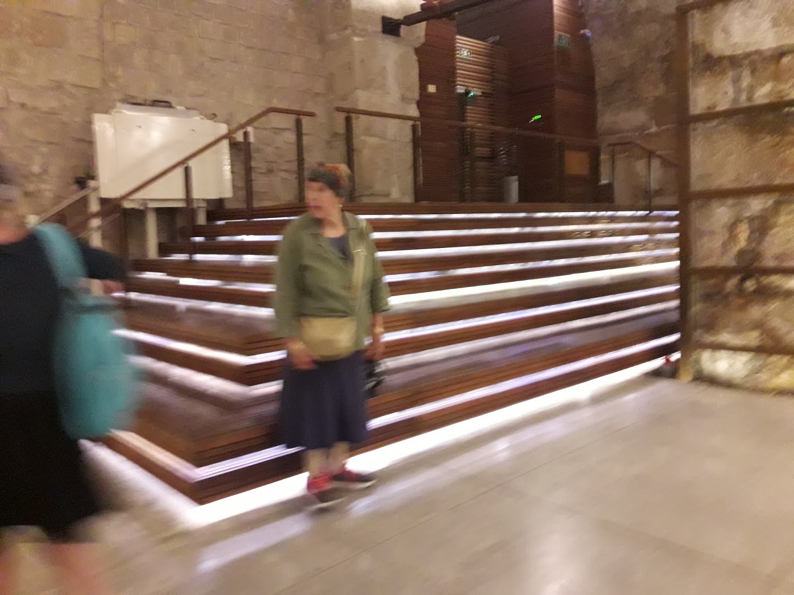 A Jewish Grandmother Kotel Tunnel Tour