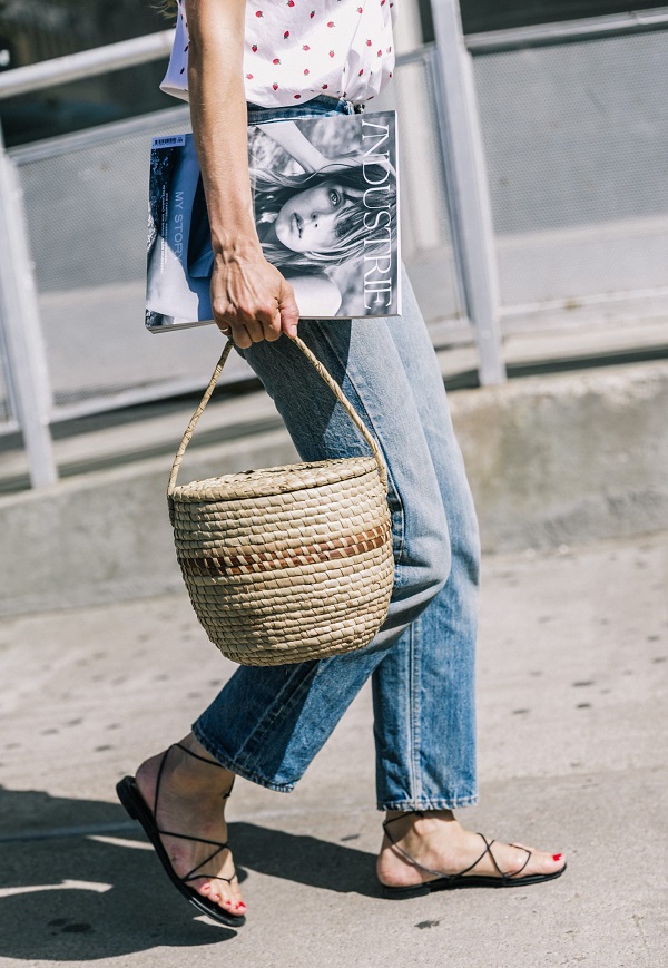 exPress-o: Spring Trend: Vintage Souvenir Straw Bags