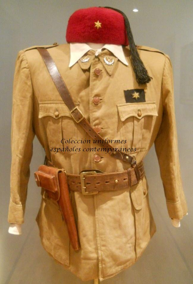 Uniformes españoles contemporáneos del ejército español: ALFÉREZ