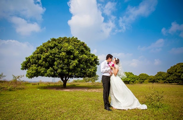 Địa điểm chụp ảnh cưới đẹp ở Hà Nội: Vườn nhãn Gia Lâm6