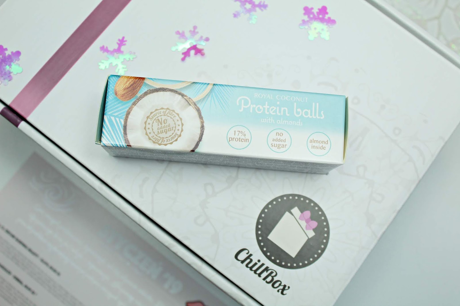 protein balls with almond