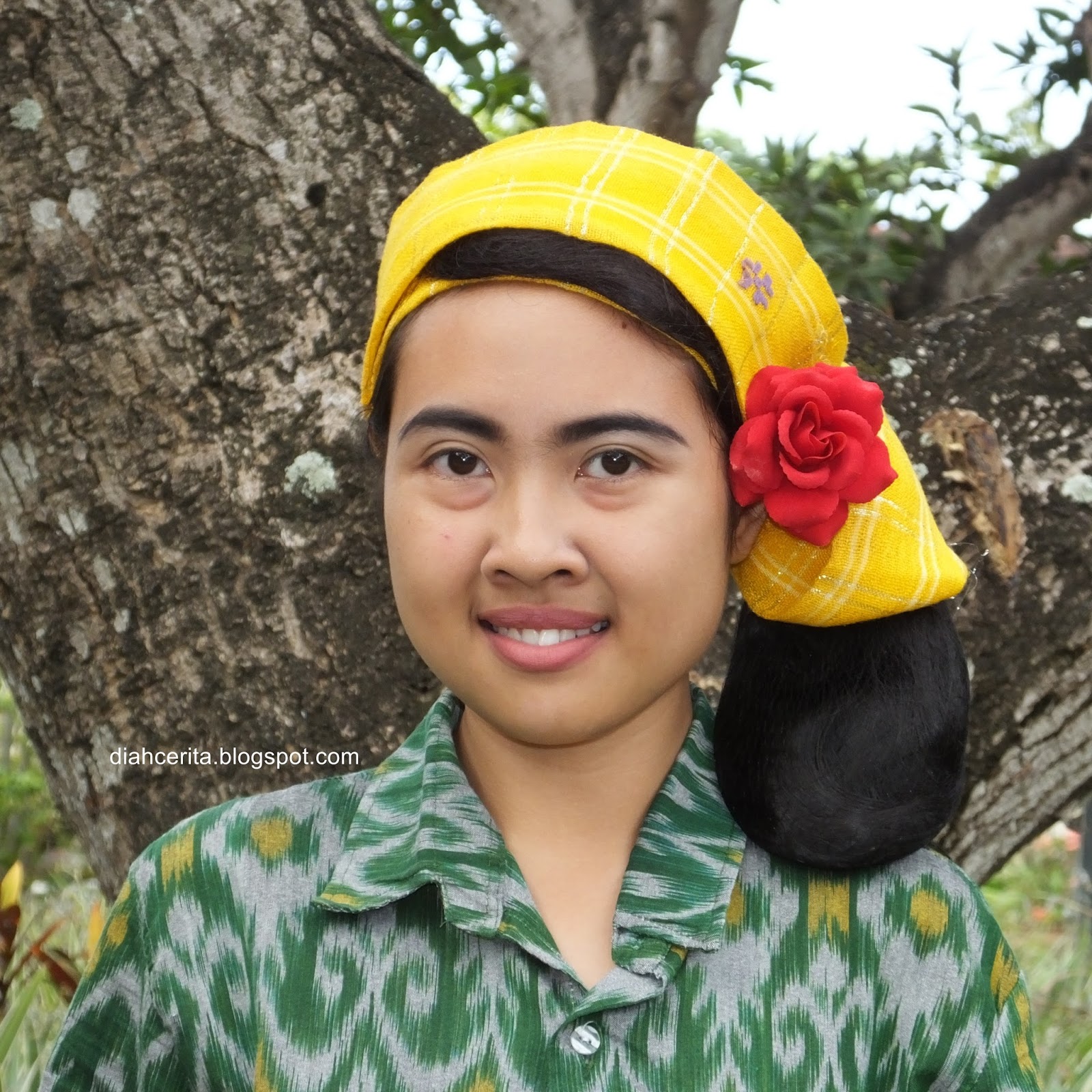 Tata Rambut Tradisional Bali
