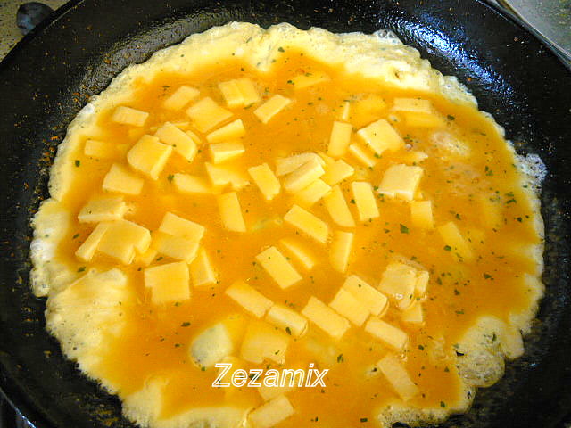 roasted eggs with cheese