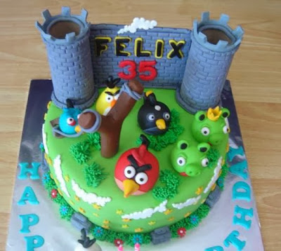 Bánh sinh nhật hình Angry Bird