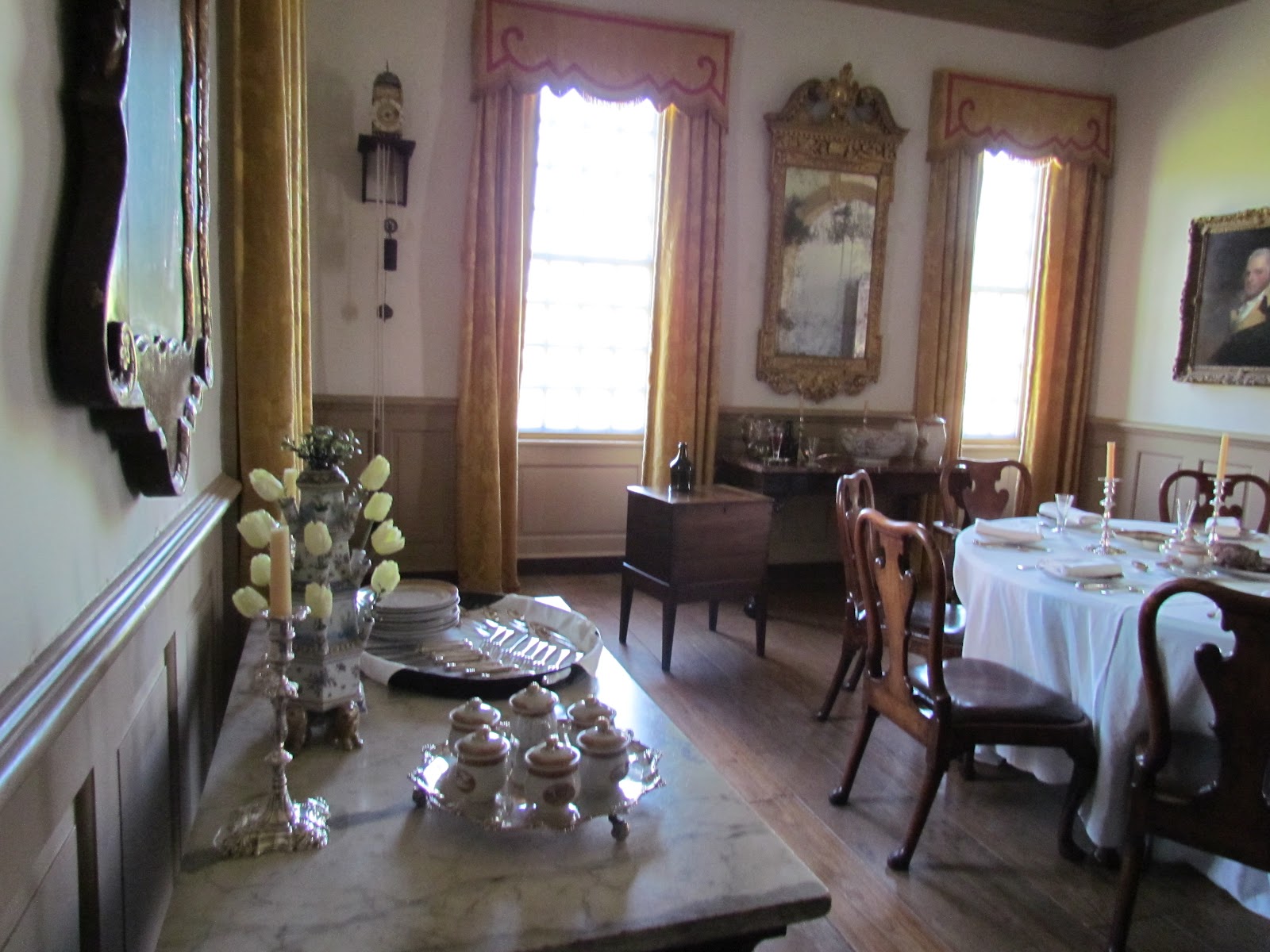 My picture pages Robert E. Lee's Plantation