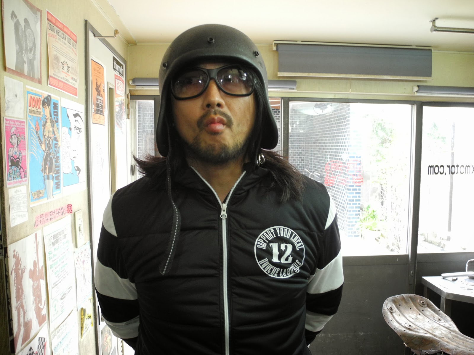 JUNKMOTOR Douche LaRouche ドゥーシュ ラルーシュ