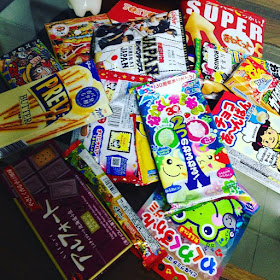 Unboxing, tokyotreat, japanese candy, aperitivos japoneses, caja mensual, box, blogger alicante, solo yo, blog solo yo, influencer