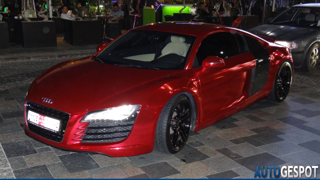 Audi r8 Purple