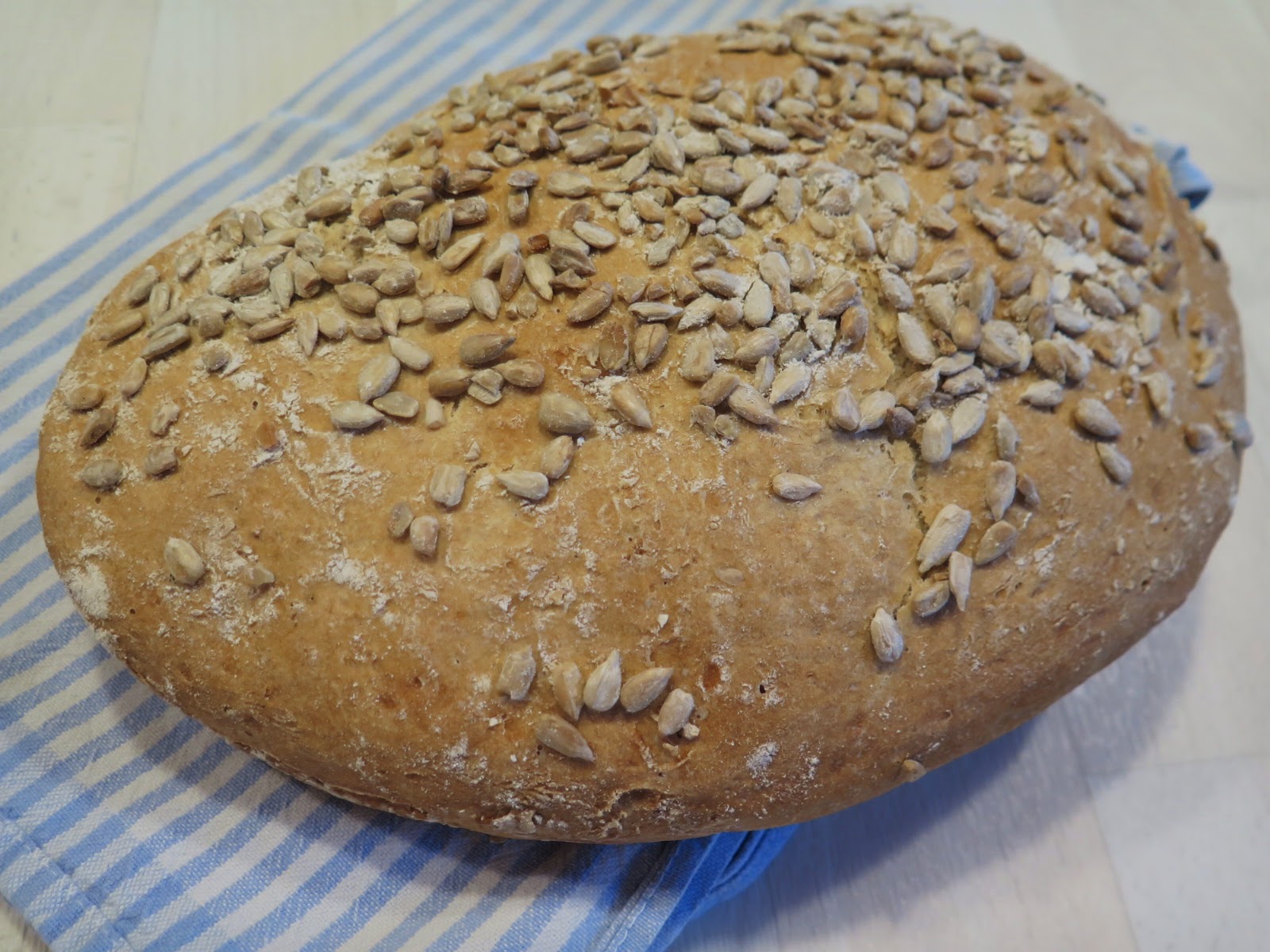 Miri´s süße Welt: Roggen-Weizen-Brot