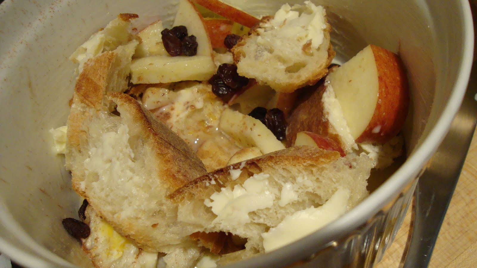 Dinner Place What to do with Old BreadMake Bread Pudding