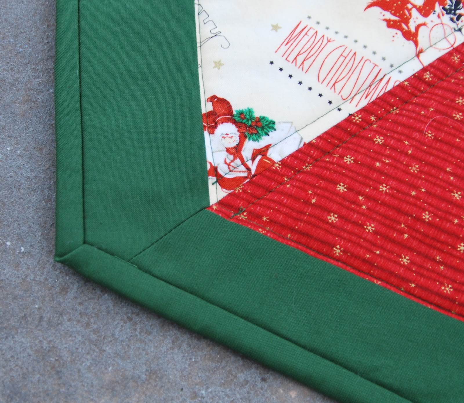 Owl Christmas Tree Skirt 