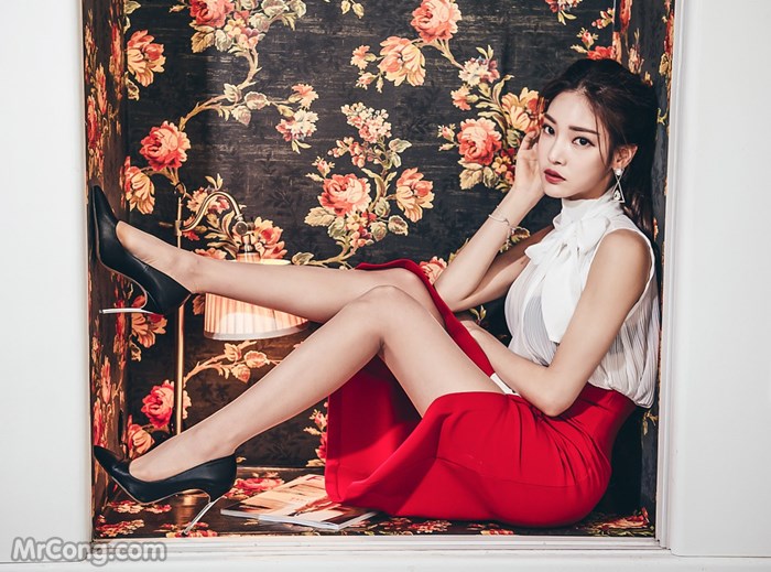 Beautiful Park Jung Yoon in the February 2017 fashion photo shoot (529 photos) photo 8-17