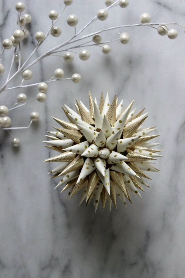 ivory and golden dotted paper Polish star tree ornament