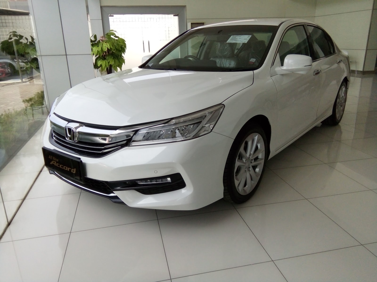 HONDA JAKARTA HONDA JAKARTA TIMUR HONDA ACCORD MERCY JEPANG HONDA