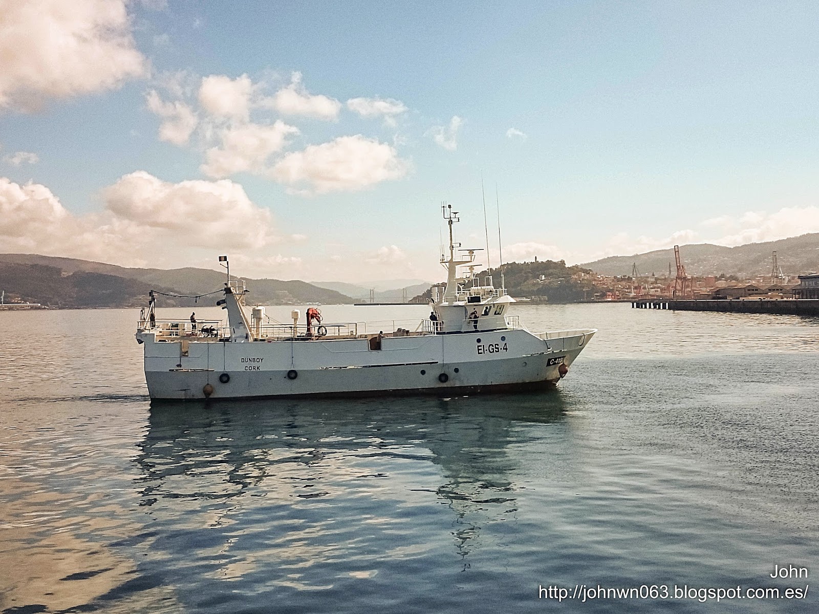 FOTOS DE BARCOS: DUNBOY