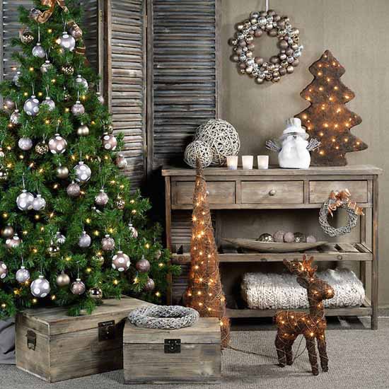 10 Christmas Color Schemes - Christmas Decoration Ideas