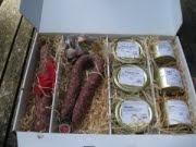 Landfleischerei Koch in Calden- Geschenkkoffer "Nordhessische Leidenschaft" und eine "Dicke Wilhelm