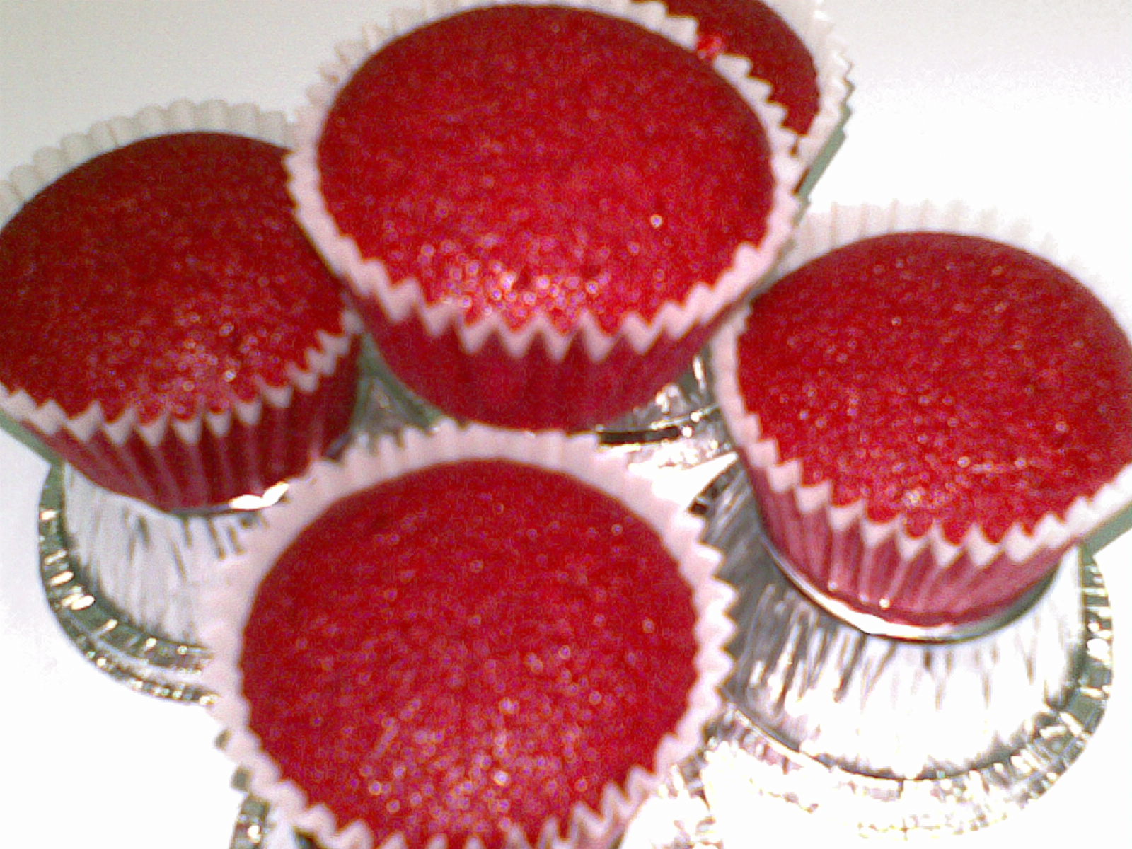 From Bakery 2 Embroidery: Red Velvet Cupcakes
