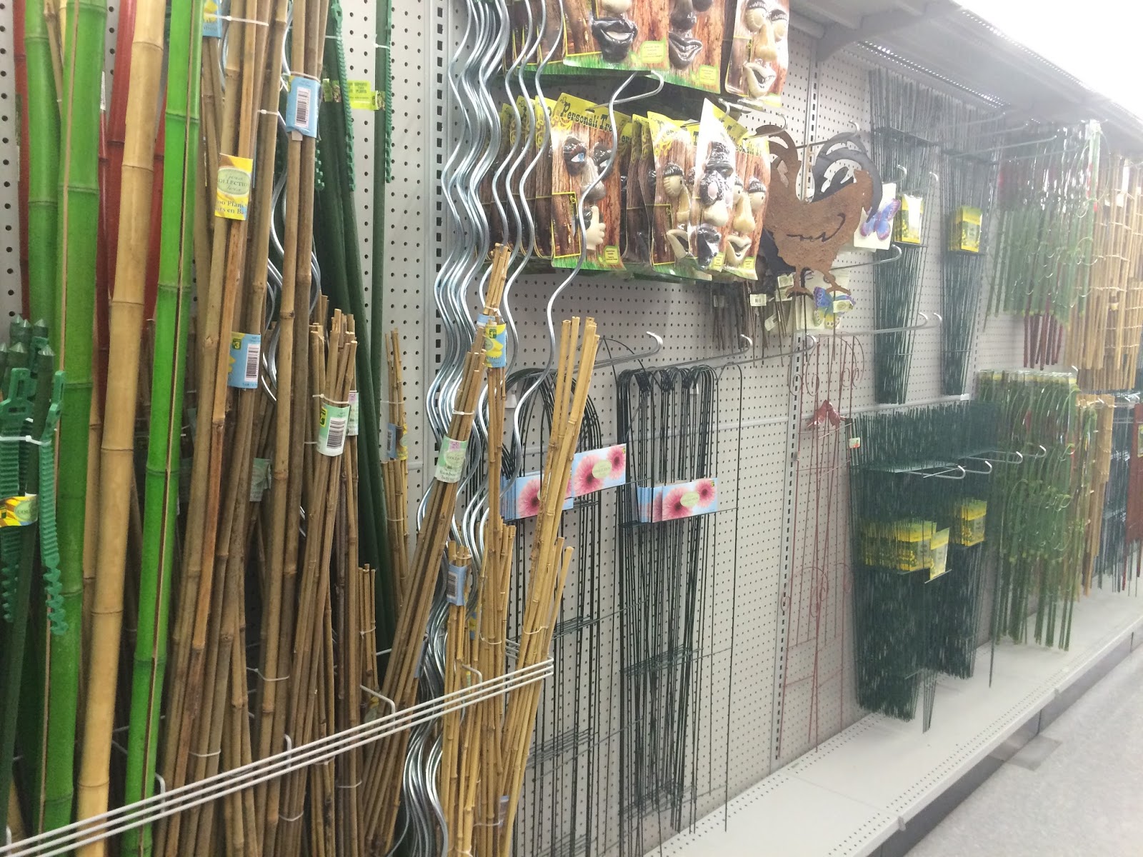 Dollarama 10 essentiels pour le jardinage à petits prix! Cinq