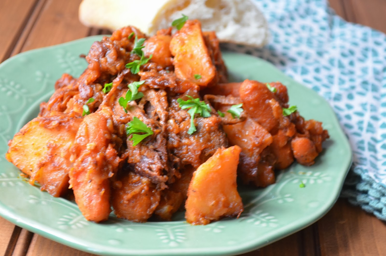Braised Brisket with Potatoes and Carrots